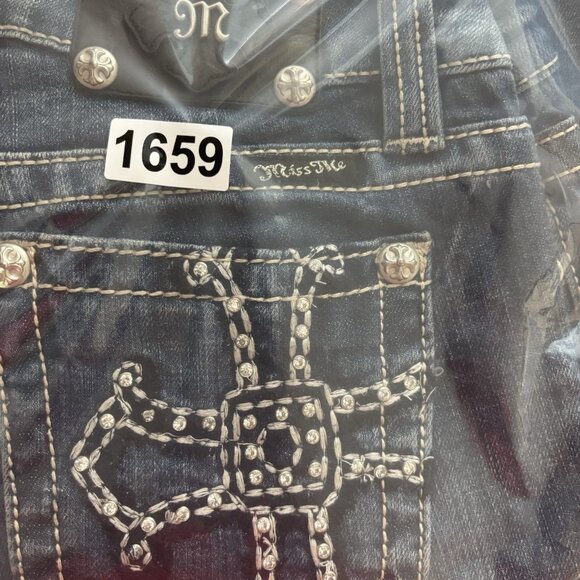 MISS ME BootJeans Rhinestone White Cross Distressed Medium Wash Size 26 - Picture 12 of 12